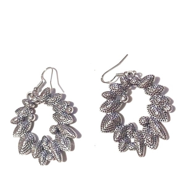 VINTAGE DARK GRAY RHINESTONE SILVER-TONE DROP DANGLE HOOK 2" EARRINGS - Picture 5 of 8